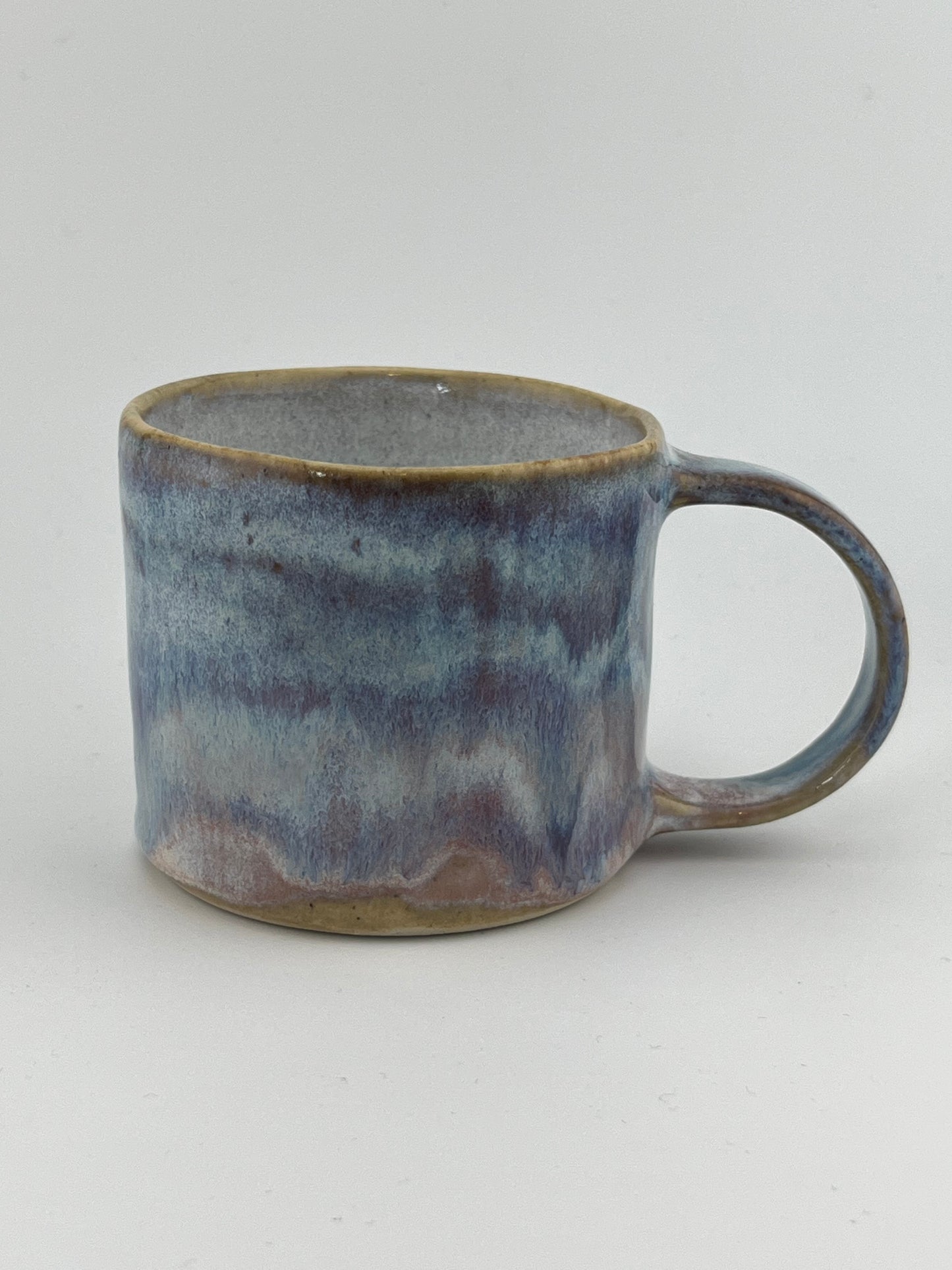 Flat white mug