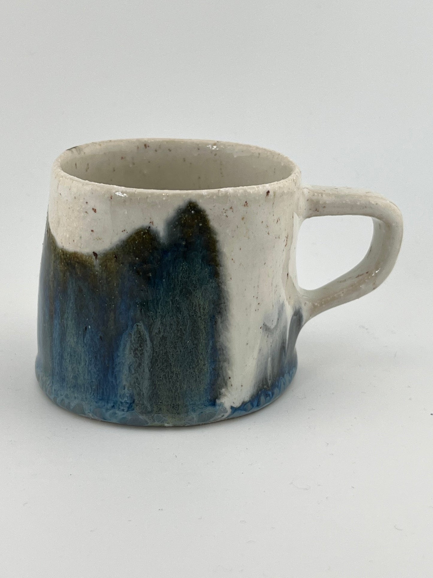 Flat white mug